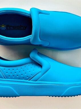 Freshy Slip On Sport Blue Slip-On Sneakers US 8